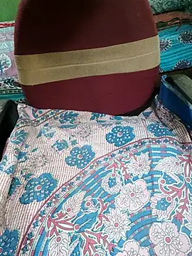 Snapshot of Ralisha_Rani chatting on 10.24.25 Ralisha Rani online show from 10.24.25