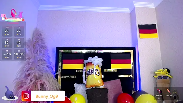 Snapshot of Bunny_O chatting on 09.29.25 Bunny O online show from 09.29.25