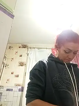 SweetLeila40 online show from 05.18.26