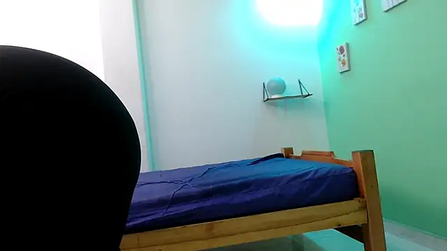 evaleribigtits18 online show from 04.09.26