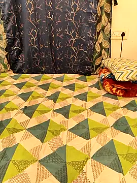 yhona darling online show from 11.26.25