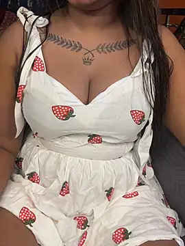Hot Urvi online show from 07.30.26