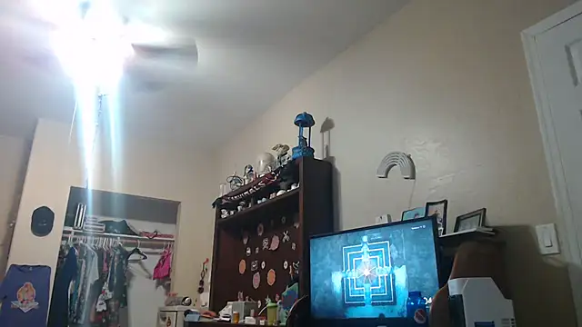 Snapshot of ManaB88 chatting on 04.29.26 ManaB88 online show from 04.29.26