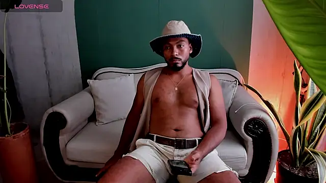 noah jones   online show from 04.10.26