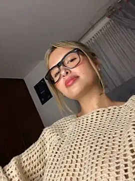 Odett  online show from 03.17.25