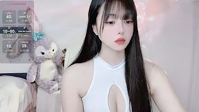 Lydia 170 online show from 01.12.25