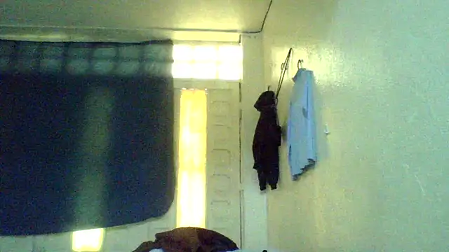 CELEna098rs707 online show from 04.15.26