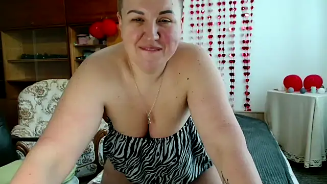 Annet1912 online show from 02.21.25