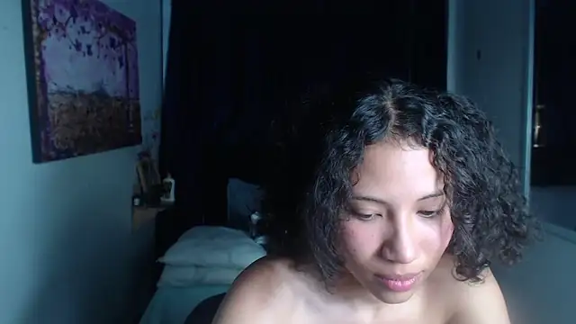 Snapshot of avans_15 chatting on 01.14.25 avans 15 online show from 01.14.25