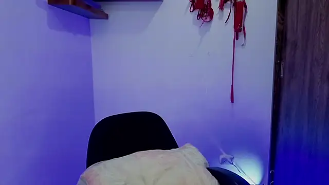 avans 15 online show from 11.30.25