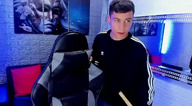 salvadorgomezx online show from 12.16.24