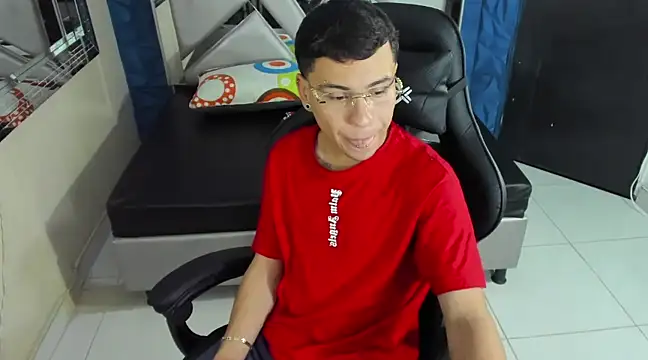 salvadorgomezx online show from 01.25.25