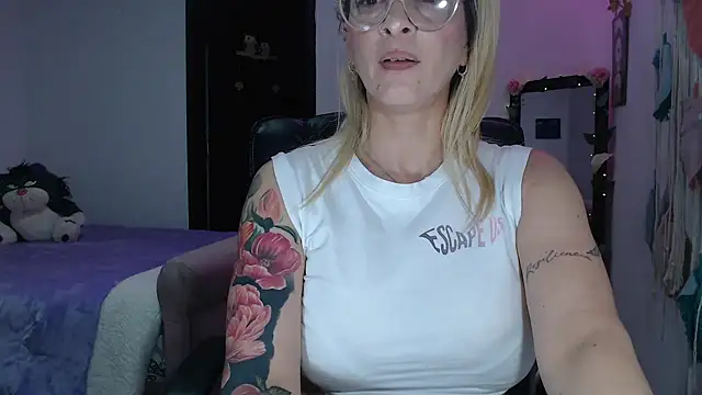 yulieth anamar online show from 03.16.25