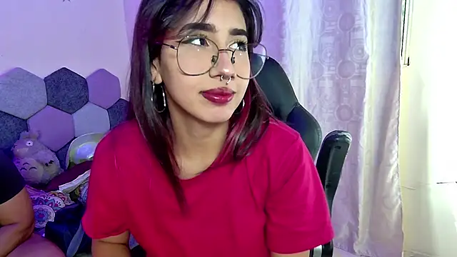 Snapshot of Horny_tgn chatting on 01.21.25 Horny tgn online show from 01.21.25
