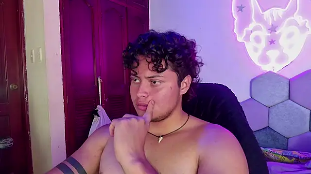 Snapshot of Horny_tgn chatting on 03.02.25 Horny tgn online show from 03.02.25