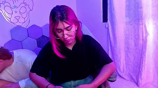 Snapshot of Horny_tgn chatting on 09.14.25 Horny tgn online show from 09.14.25