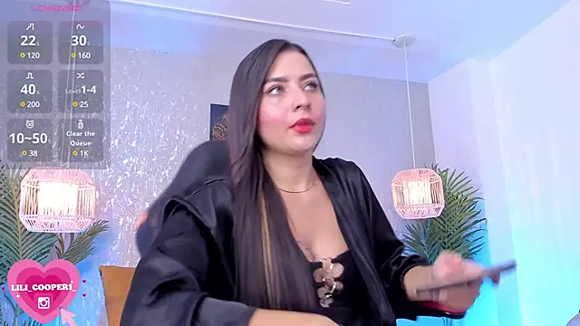 lilicooper  online show from 12.13.24