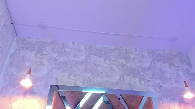lilicooper  online show from 12.24.24
