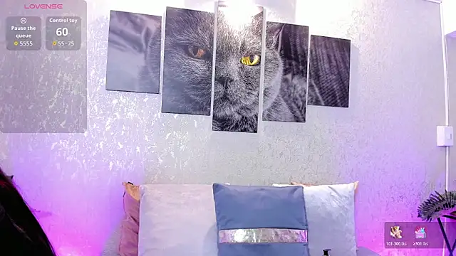 lilicooper  online show from 10.29.25