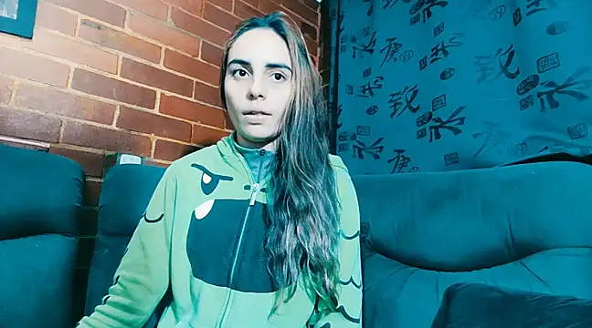 Snapshot of ValeriaLacrozee chatting on 02.14.25 ValeriaLacrozee online show from 02.14.25
