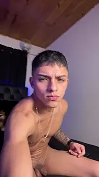 James1lee  online show from 10.31.25