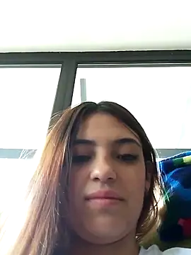 Snapshot of sofiarouge chatting on 03.14.25 sofiarouge online show from 03.14.25