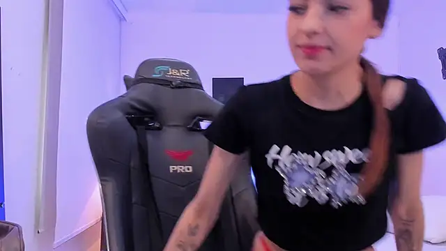 sofiarouge online show from 11.05.25