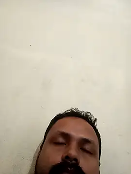 Snapshot of Aabhinashh chatting on 10.21.25 Aabhinashh online show from 10.21.25