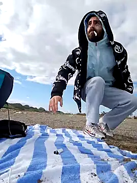 Snapshot of charlye_inkkkk chatting on 02.04.25 charlye inkkkk online show from 02.04.25