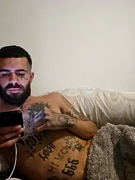 Snapshot of charlye_inkkkk chatting on 02.08.25 charlye inkkkk online show from 02.08.25