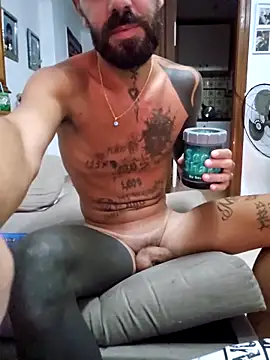 Snapshot of charlye_inkkkk chatting on 10.05.25 charlye inkkkk online show from 10.05.25