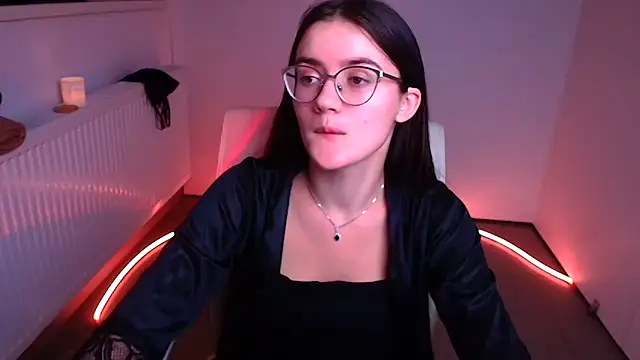 Snapshot of Josephine_jo chatting on 12.12.24 Josephine jo online show from 12.12.24