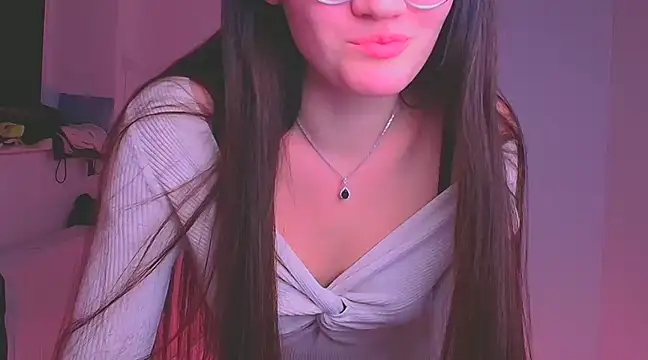 Snapshot of Josephine_jo chatting on 12.19.24 Josephine jo online show from 12.19.24