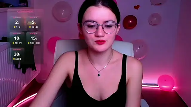 Snapshot of Josephine_jo chatting on 02.16.25 Josephine jo online show from 02.16.25