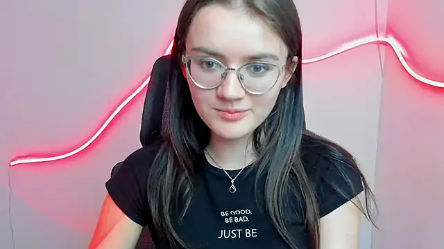 Snapshot of Josephine_jo chatting on 03.22.25 Josephine jo online show from 03.22.25