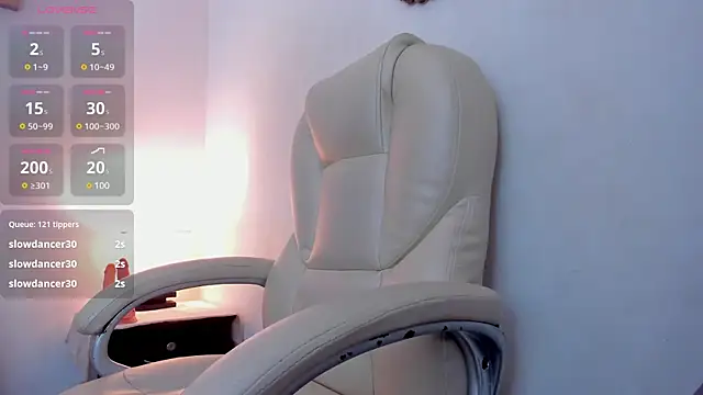 Snapshot of anyi_restrepo chatting on 01.08.25 anyi restrepo online show from 01.08.25