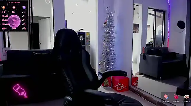 ZhoeStrong online show from 12.12.24
