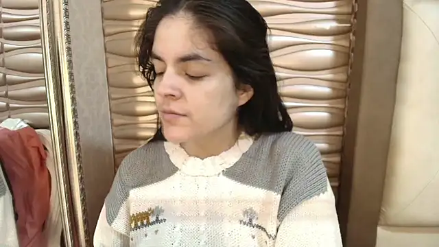 sofiaclauss online show from 10.13.25