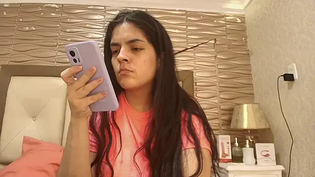 sofiaclauss online show from 10.27.25