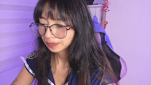 Yommi Winx online show from 11.12.25