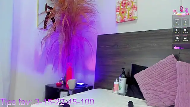 Martina Miiller online show from 10.08.25