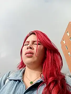 aurora sky11 online show from 09.20.25