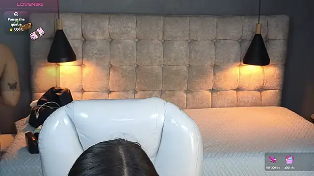 Laia and Aloby online show from 09.27.25