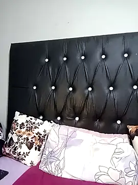 JennyFawX  online show from 02.19.25