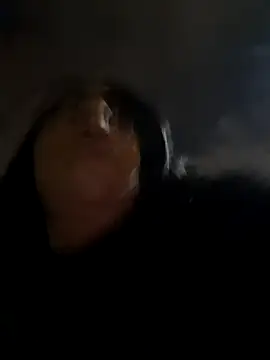 Snapshot of AmyCubes chatting on 11.23.25 AmyCubes online show from 11.23.25