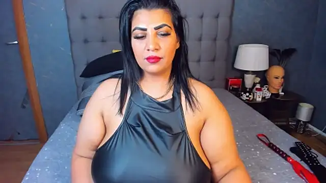 Snapshot of AmyCubes chatting on 01.31.26 AmyCubes online show from 01.31.26