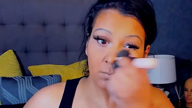 Snapshot of AmyCubes chatting on 02.08.26 AmyCubes online show from 02.08.26