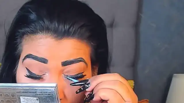 Snapshot of AmyCubes chatting on 02.26.26 AmyCubes online show from 02.26.26