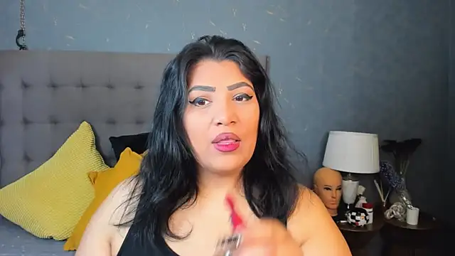 Snapshot of AmyCubes chatting on 03.04.26 AmyCubes online show from 03.04.26