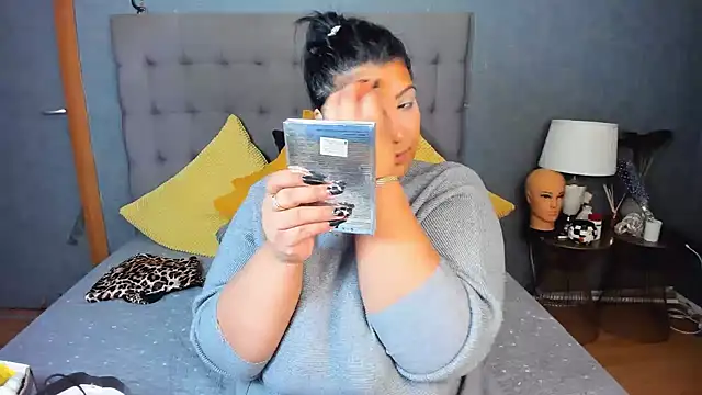 Snapshot of AmyCubes chatting on 03.05.26 AmyCubes online show from 03.05.26